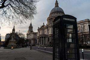 CNBC: Războiul cu Iranul ameninţă să frâneze puternic economia britanică